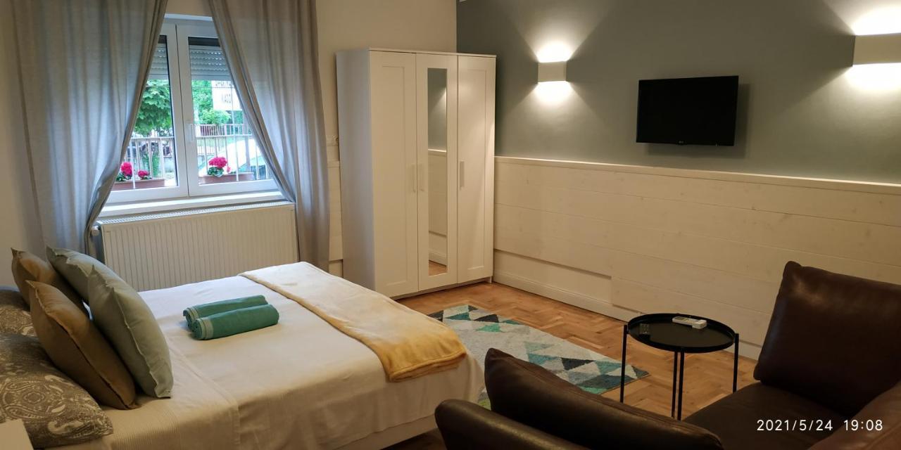 Apartman 3 Комаром Экстерьер фото